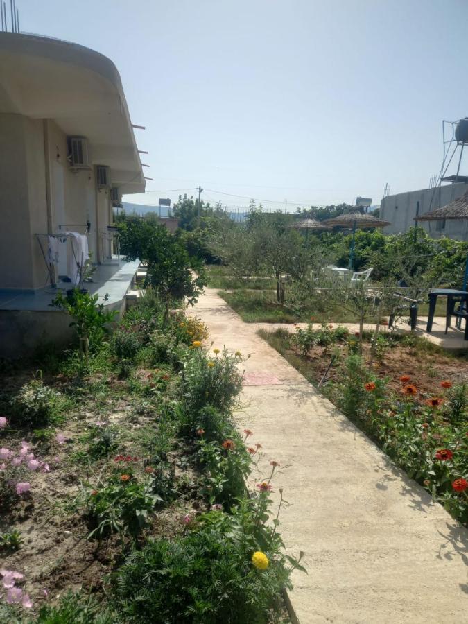 Готель Rey Garden 2 Вльора Екстер'єр фото