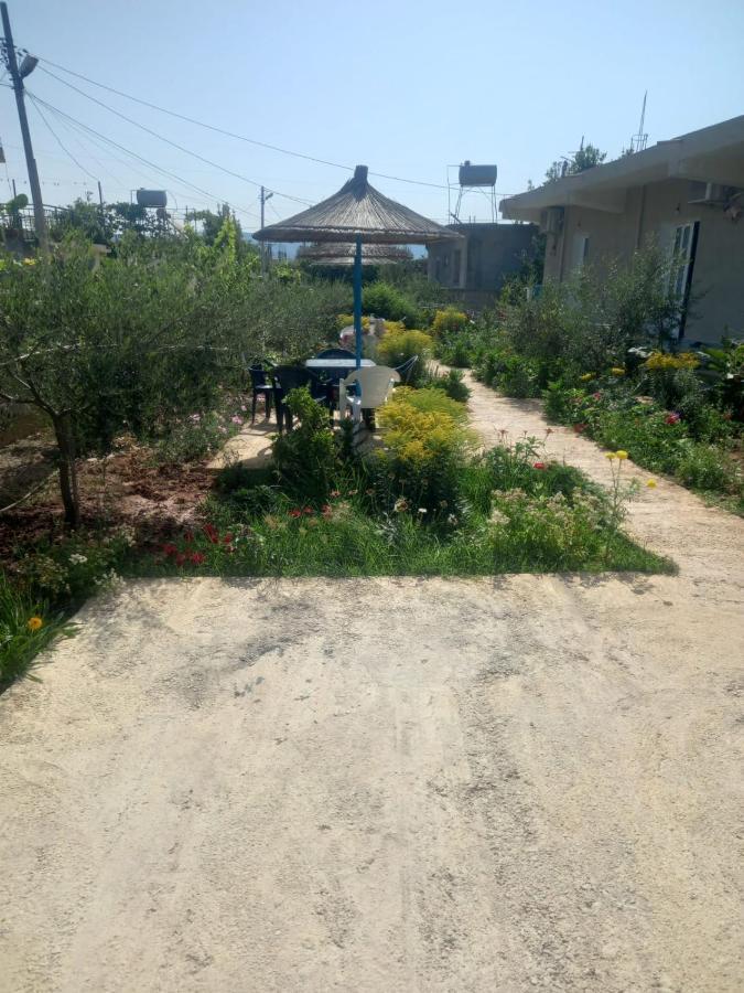 Готель Rey Garden 2 Вльора Екстер'єр фото